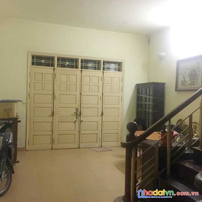 Nhà đẹp thành công ba đình 41m lô góc ngõ thông cho thuê kinh doanh 5.6 tỉ