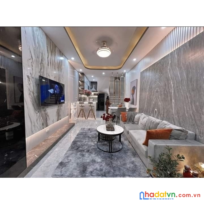 Cực phẩm ba đình - ngõ 515 hoàng hoa tham-ngõ rộng thoáng 20m ra ô tô tránh-39m2-5 tầng-4.2 tỷ