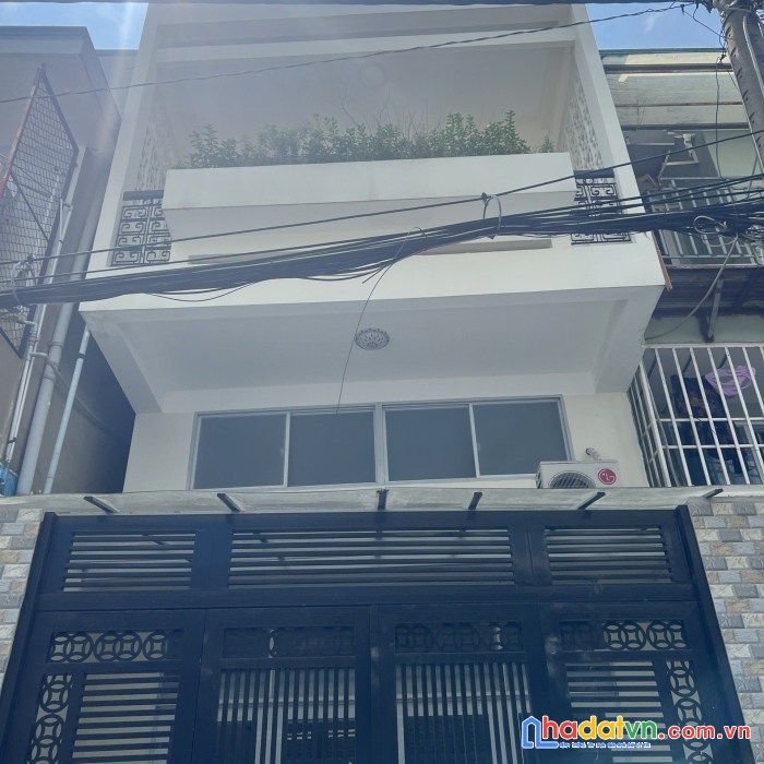 Nhà bán hẻm ô tô bùi minh trực 4.2x12m p6 q8 giá 5tỷ550