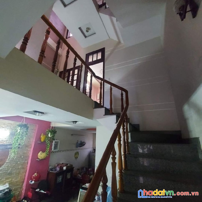 Nhà nguyễn hữu thọ sát mt, kiệt 6m, kd tốt