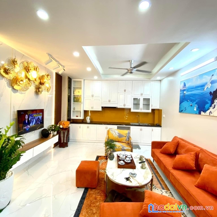 Chính chủ bán nhà đào tấn, ba đình. 40m x 4t, giá 3.5 tỷ.