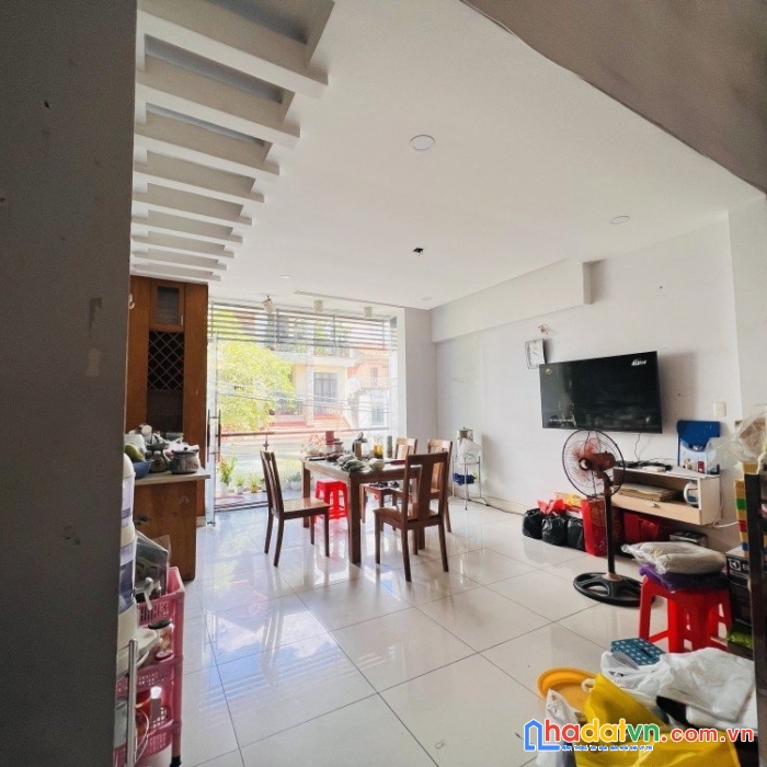 Bán nhà mặt tiền sông thương - trường sơn, dt: 6.5x20m, 4 t-5pn, 36.9 tỷ