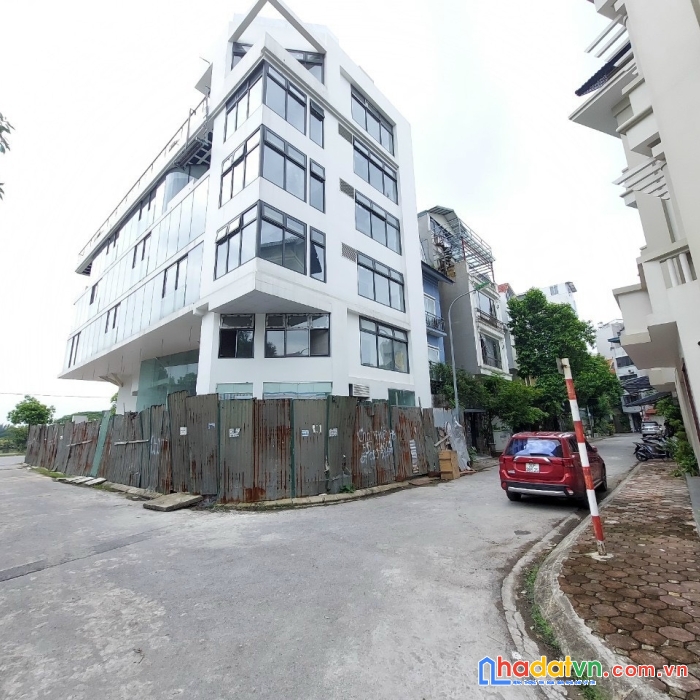 Bán đất đấu giá tứ hiệp thanh trì 110m2, mt 16m, lô góc 3 mặt phố giá nhỉnh 16 tỷ. lh 0977435869