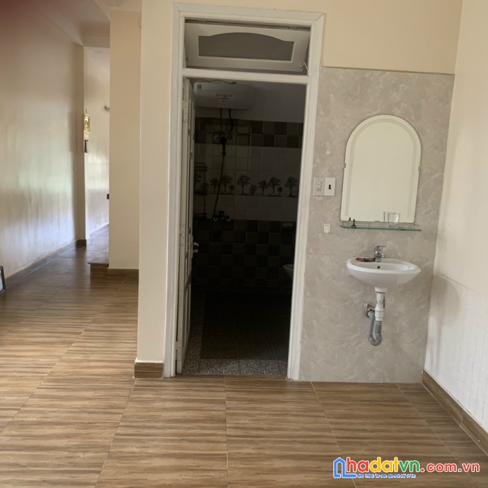 Cần bán gấp căn nhà trên đường nguyễn lương bằng, phường 2, tp. đà lạt, giá 8,1 tỷ