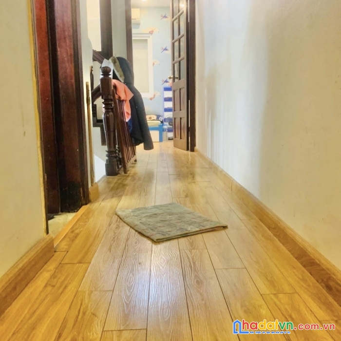 Bán gấp nhà phố lương yên hai bà trưng 40m2, mt3.9m nhỉnh 4.6 tỷ