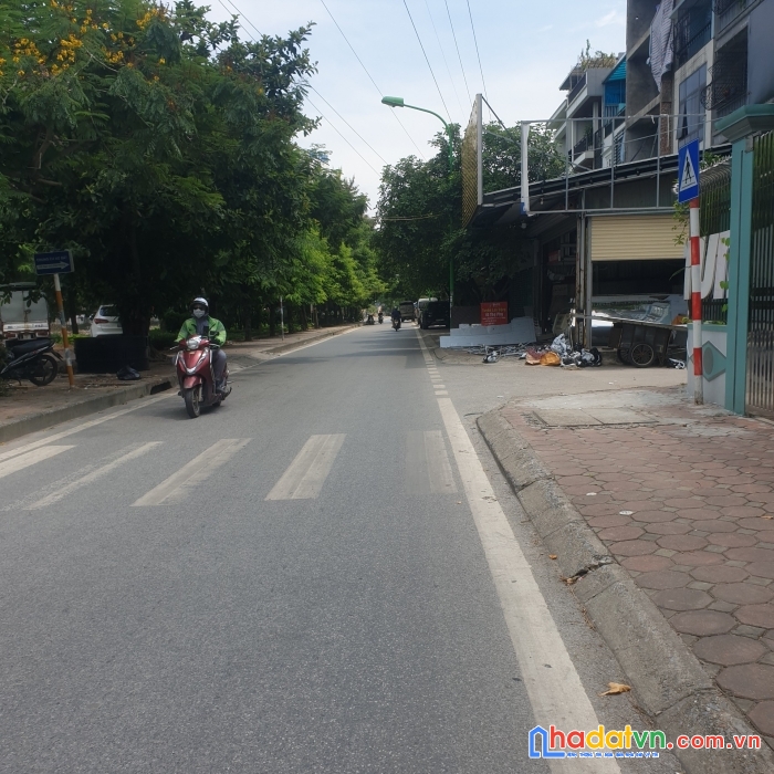Bán nhà ngõ 553 giải phóng - 5 tầng - gần đường ô tô tránh, gần 40m - tặng full nội thất xịn sò –