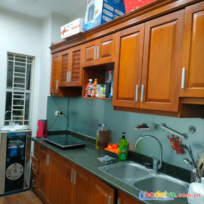 Bán căn hộ cc pháp vân nội thất đẹp ở ngay 82 mét , 3 phòng ngủ chỉ 2 tỷ 3