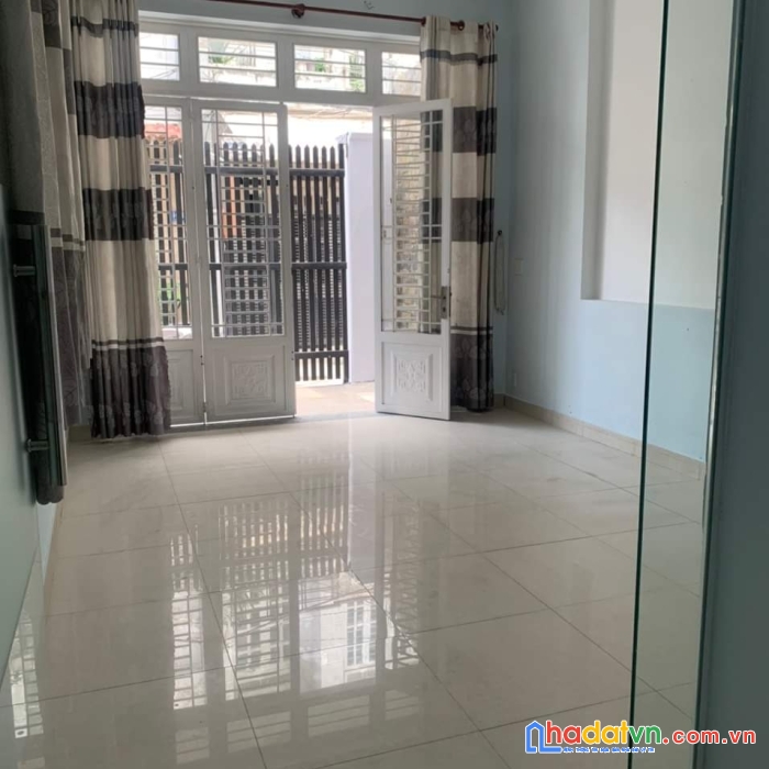 Bán nhà 97m2 gia chỉ 6 tir500 ngay phước long b