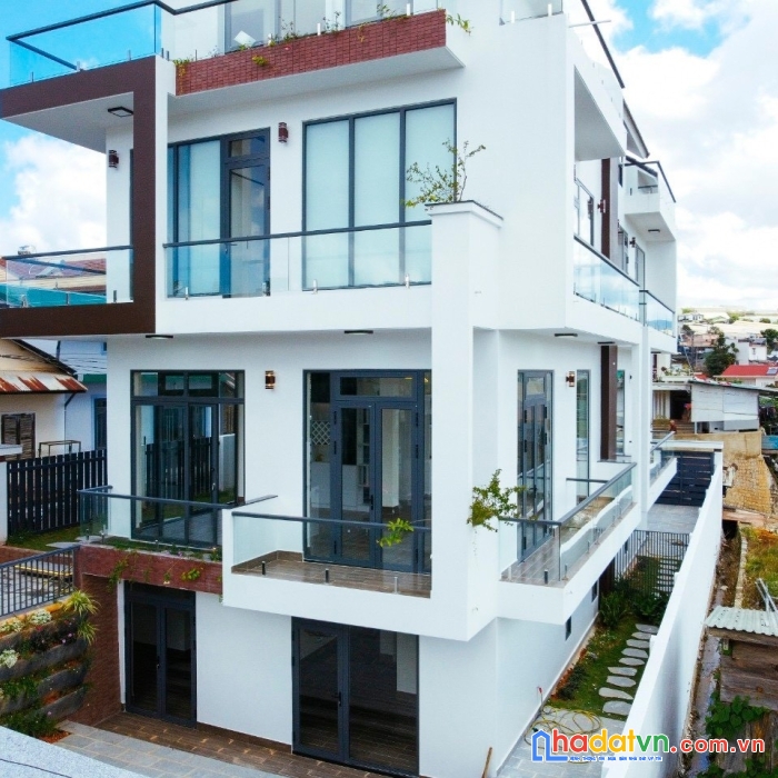 Cần bán nhà vị trí đẹp tại tỉnh lâm đồng