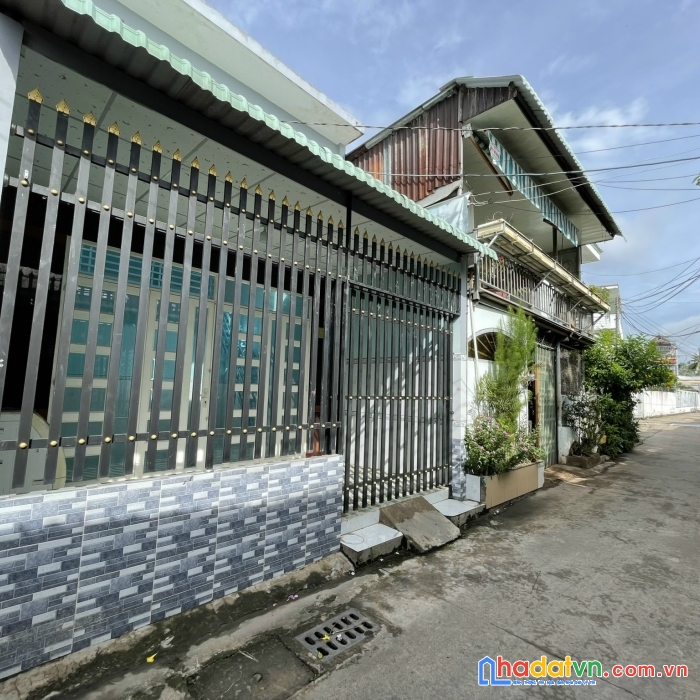 Cần bán nhà phường 9 đường ô tô giá 1 tỷ 390 triệu