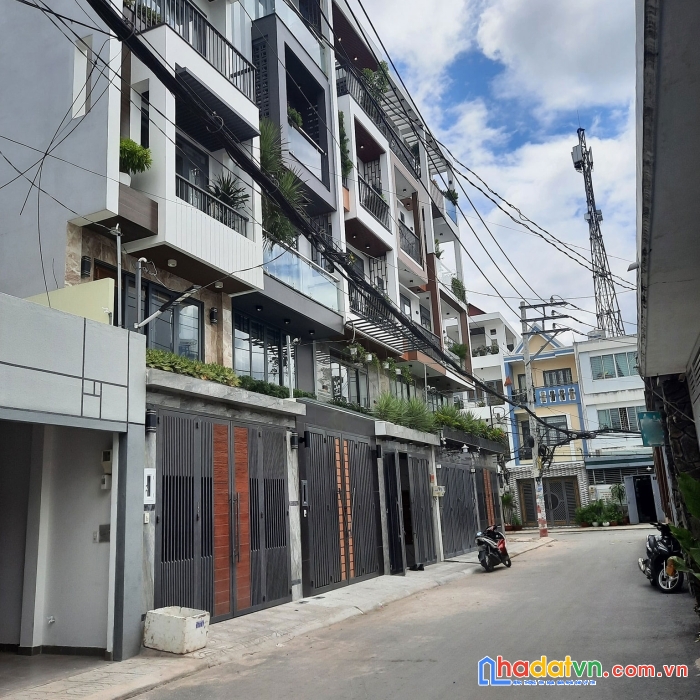 (gấp) bán nhà hxh quang trung, có dòng tiền, 4t, 11 pn, 6 x 21, 0967229394