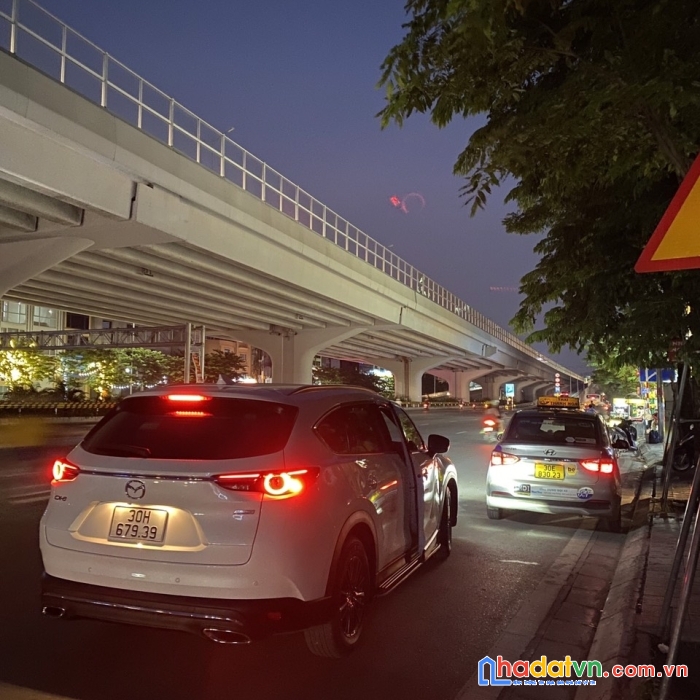 Bán nhà mặt phố phạm văn đồng, bắc từ liêm, 120m, phố lớn kinh doanh siêu sầm uất, 19.8 tỷ