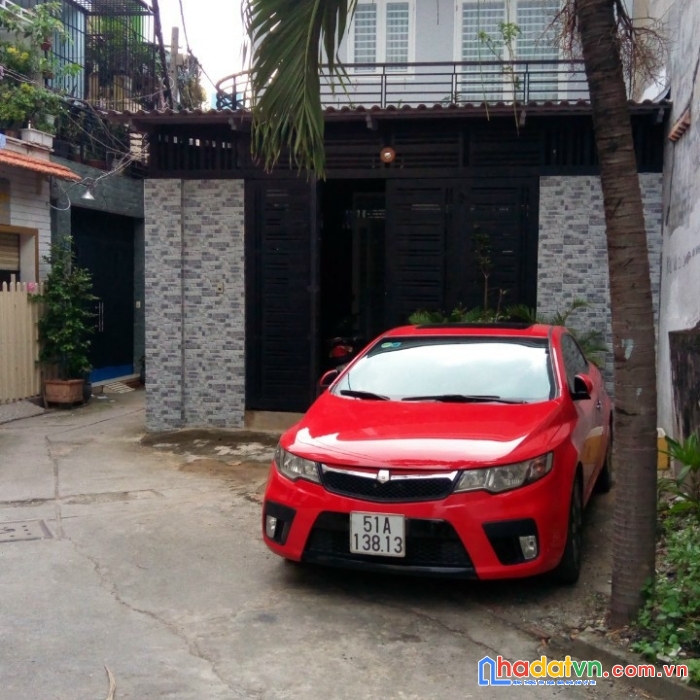 Nhà nguyên căn 2 mặt tiền cách đường hiệp bình 25m