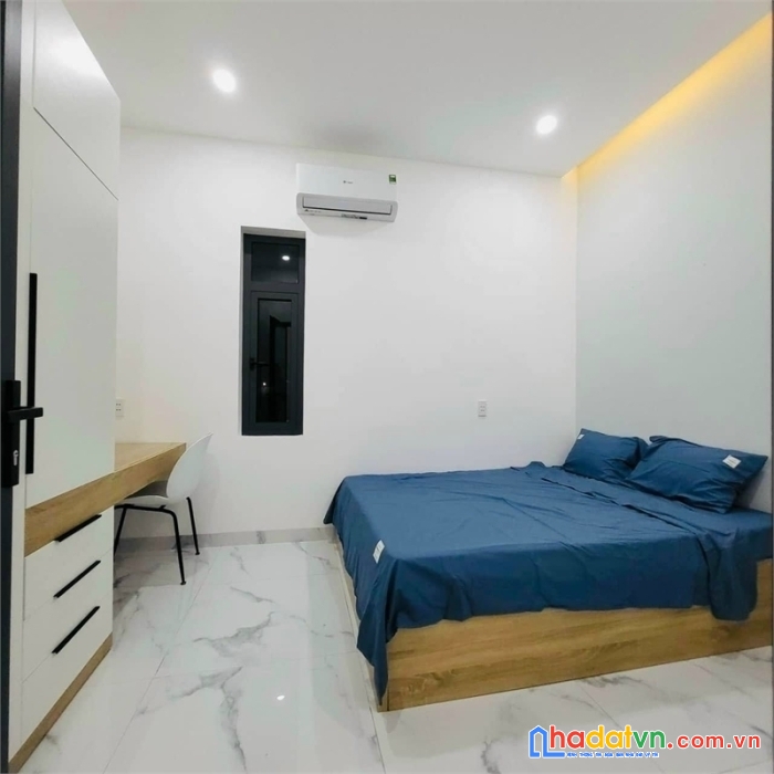 Đep như villa. 3 tầng, 90m2 đường lý thái tổ thông công viên giá nhỉnh 3 tỷ - tlcc