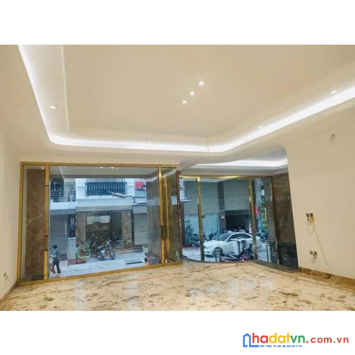 Bán nhà quận cầu giấy-kinh doanh-thang máy-oto-94m2-giá:38 tỷ