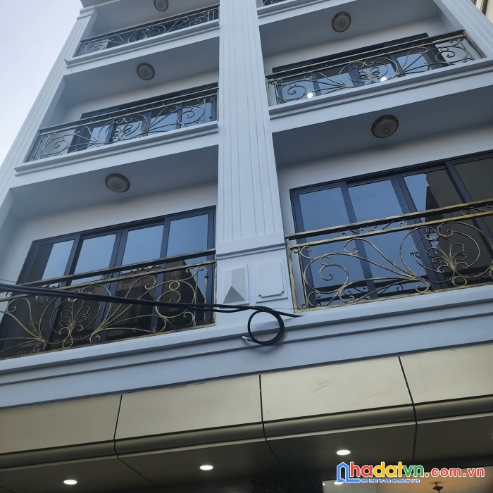Bán nhà phố tân mai,  56m, 4mt, phân lô, ô tô,thang máy.