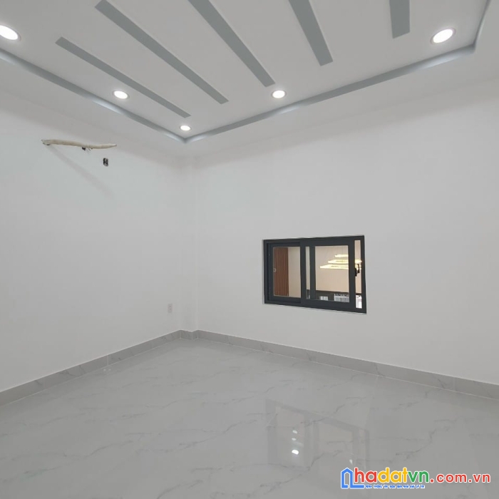 Nhà rẻ như biếu- mới cóng- huỳnh tấn phát