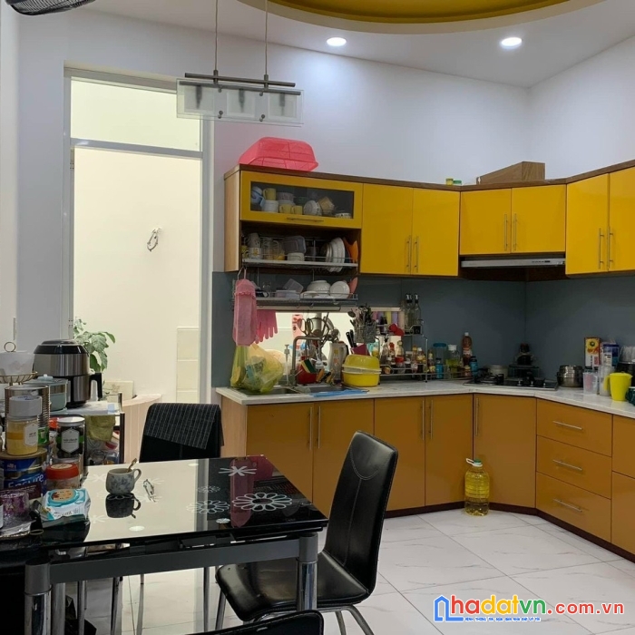 Chủ kẹt tiền cần bán gấp nhà đẹp vào ở ngay, đường số 1 phường bình thuận quận 7, đường nhựa 6m,