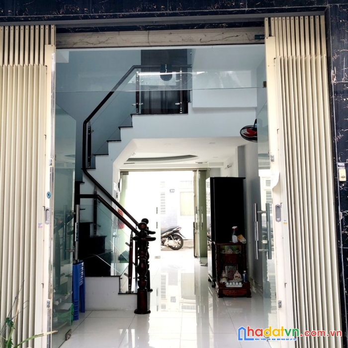 Chị đẹp gởi bán nhà đẹp 2 mặt tiền hẻm 4m- xô viết nghệ tĩnh-4tầng btct-nở hậu-không huy hoạch