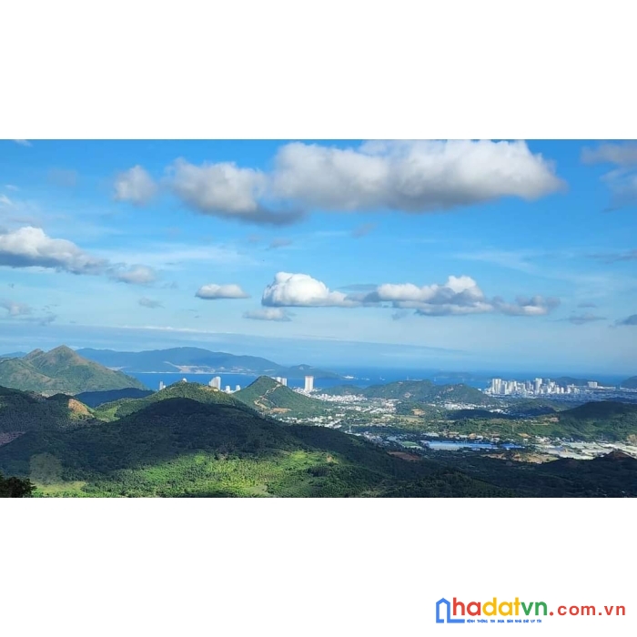 Đất ngoại ô nha trang săn mây đẹp lung linh 5.400m² giá chỉ 1 tỷ
