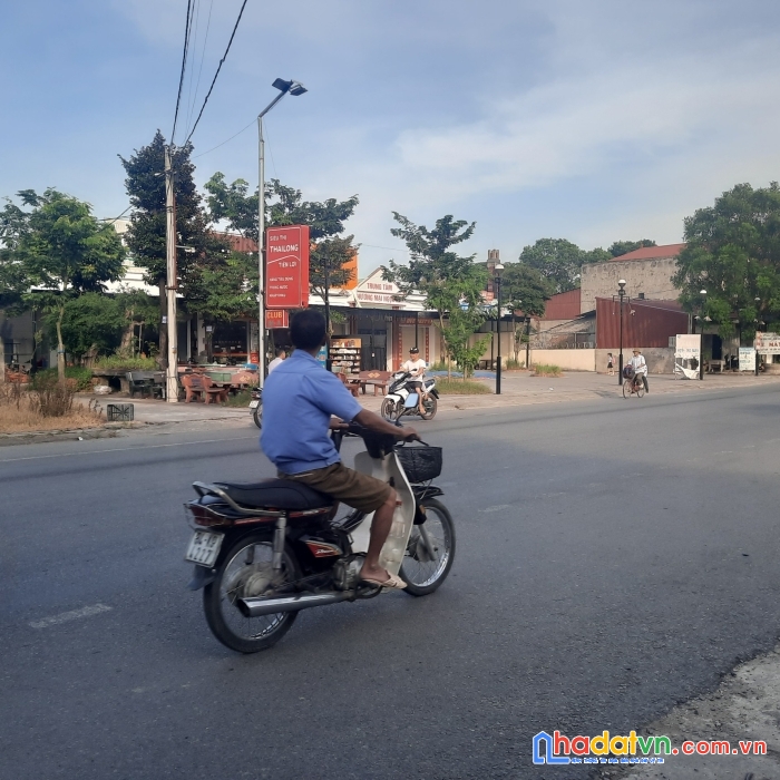 Cc gửi  bán lô đất mặt ql38 cẩm giàng, hải dương, giá tụt quần 6.050 tỷ