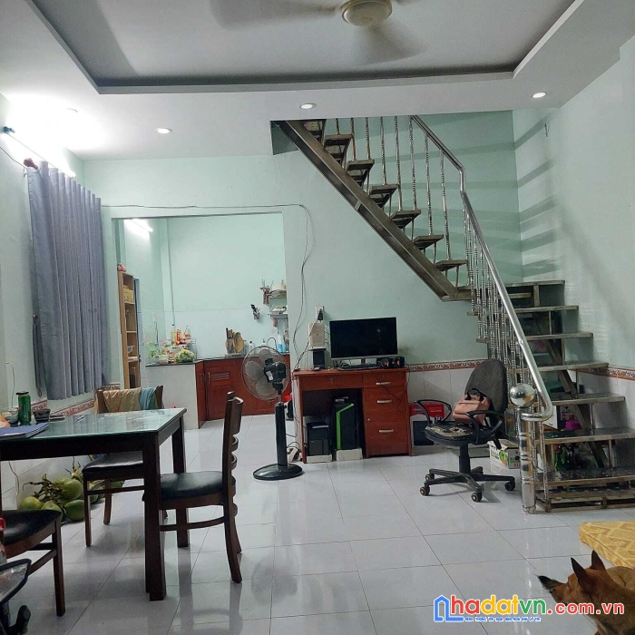 Bán nhà hxh kha vạn cân, chợ thủ đức dt 4.2x10.6m, giá 3.5 tỷ