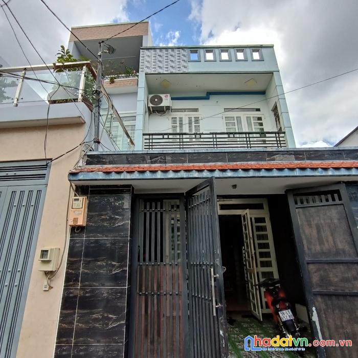 Bán nhà hẻm 4m thoại ngọc hầu tân phú, 78m2, ngang 5.7m chỉ 4.2 tỷ