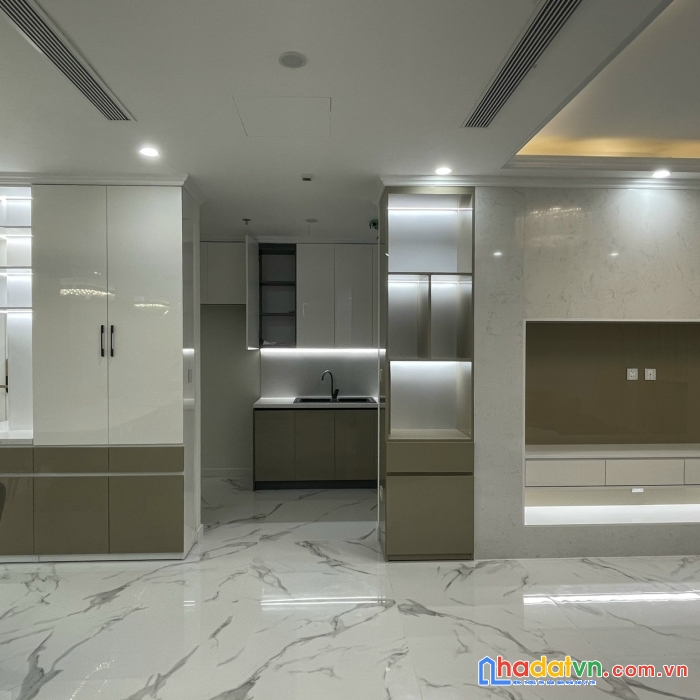 Bán cắt lỗ cccc sunshine city tòa s6, 3 ngủ 2wc, 96m2, nội thất nhập khẩu toàn bộ, zzezea