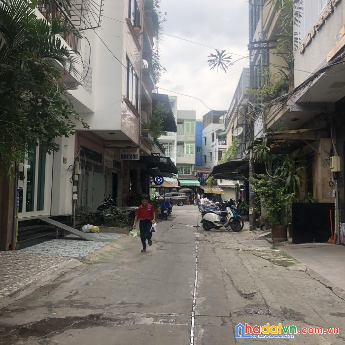 Cho thuê mb kinh doanh khu chợ hoà bình q5