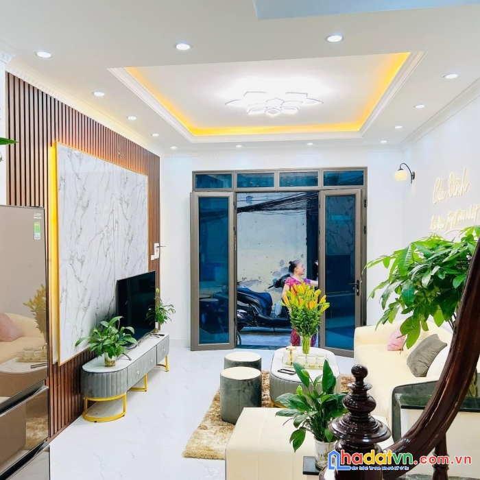 Bán nhà phố tân mai, 34m, 4mt, quận hoàng mai.