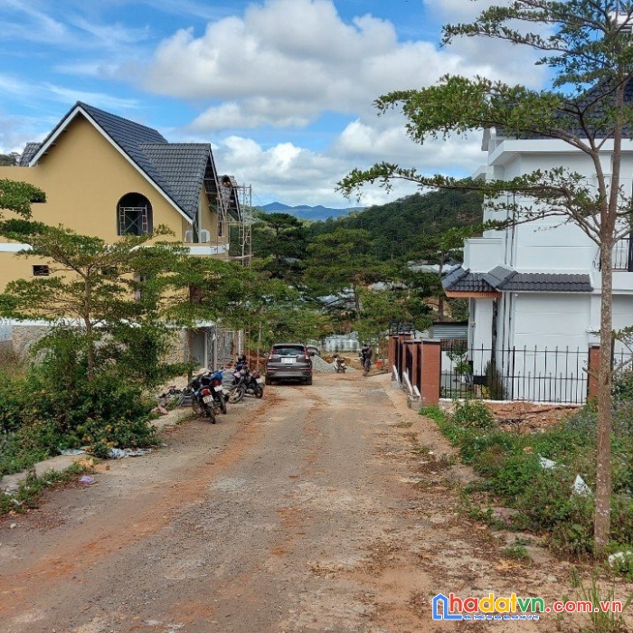 Cần bán gấp đất biệt thự khu five star măng ling, đà lạt giá 5.6 tỷ