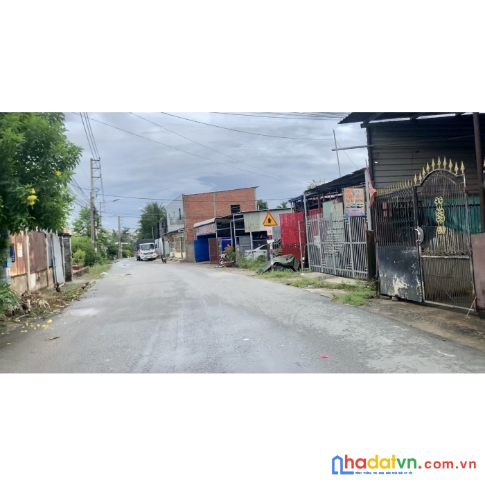 Chính chủ bán gấp lô đất full thổ cư phường an hòa , sổ sẵn công chứng ngay , xây dựng tự do