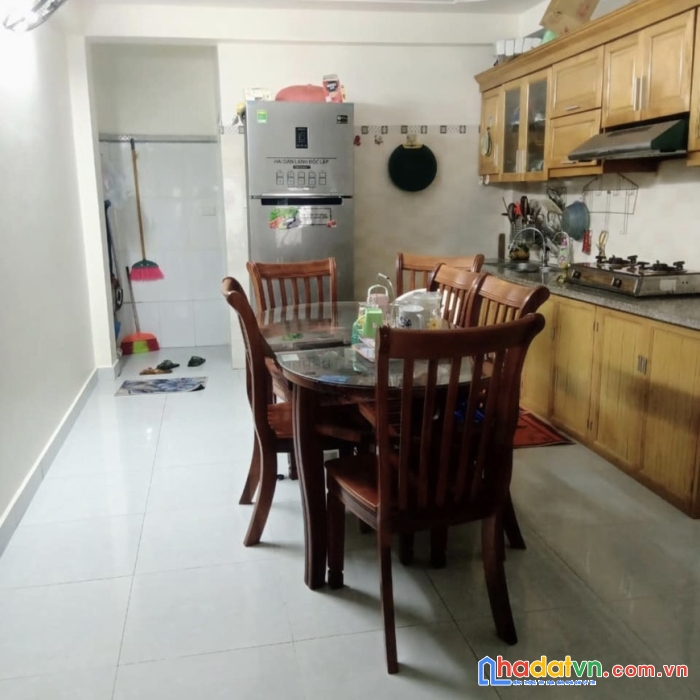 Bán nhà 2.5 tang 52m2 ngõ 213 thiên lôi, lê chân, hải phòng giá 2 tỷ 8