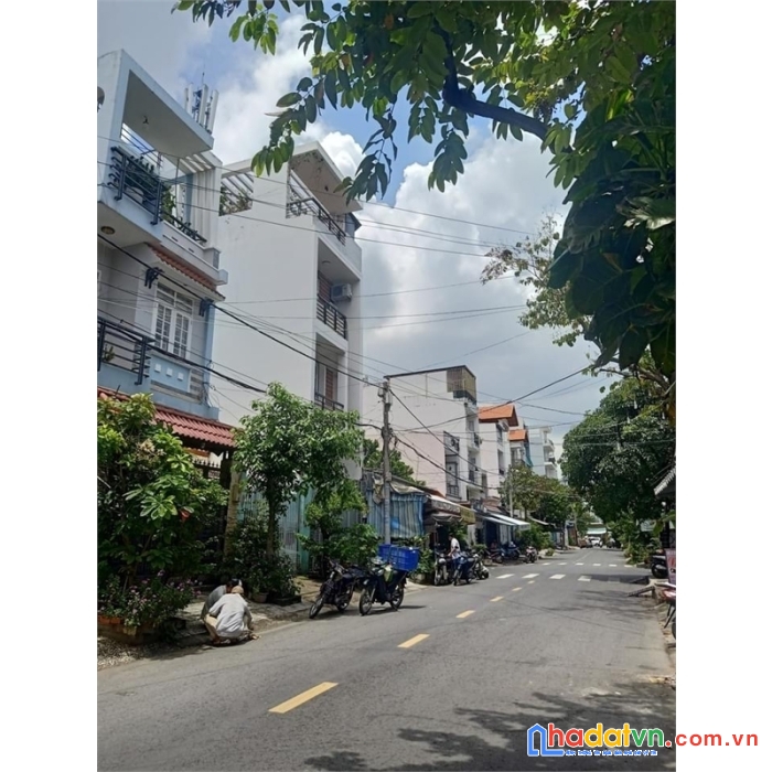 Mặt tiền nhà 2 tầng kinh doanh thoải mái - mai văn vĩnh - tân quy - quận 7 . 72m2 giá 11.3 tỷ