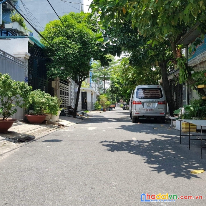 Hẻm 8m gần bình trị đông và hl2, dt 4x20 1 lầu, nhà đẹp. giá 5.8 tỷ thương lượng