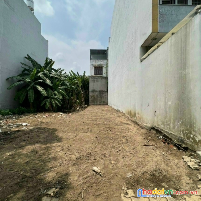 Bán đất ngọc thụy ôtô vào 160m2 chỉ 62tr/m2 rẻ nhất khu vực
