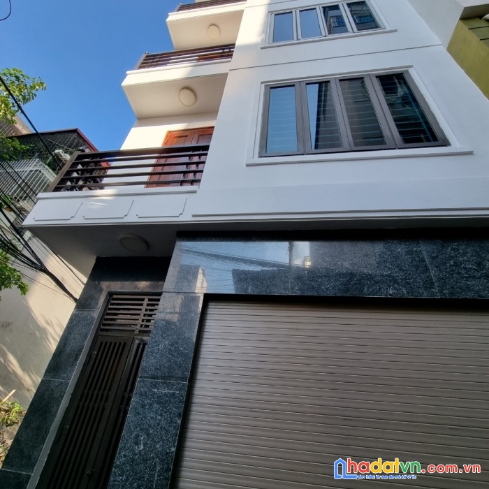 Bán nhà mỹ đình, quận nam từ liêm 30m2 5 tầng lô góc cực đẹp