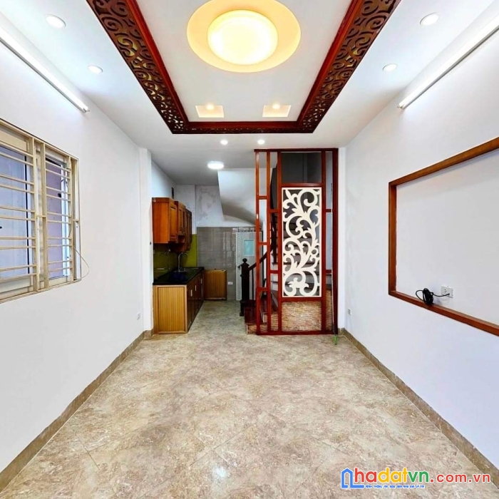 Bán nhà cách mặt phố lĩnh nam 10m, tương lai cực đẹp 5 tầng 3 ngủ  chỉ 3,25 tỷ
