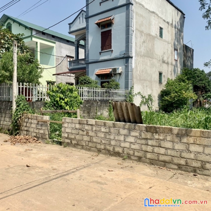 193m thôn 1 tân xã, ngay gần trường fpt, xây trọ cho thuê được ngay