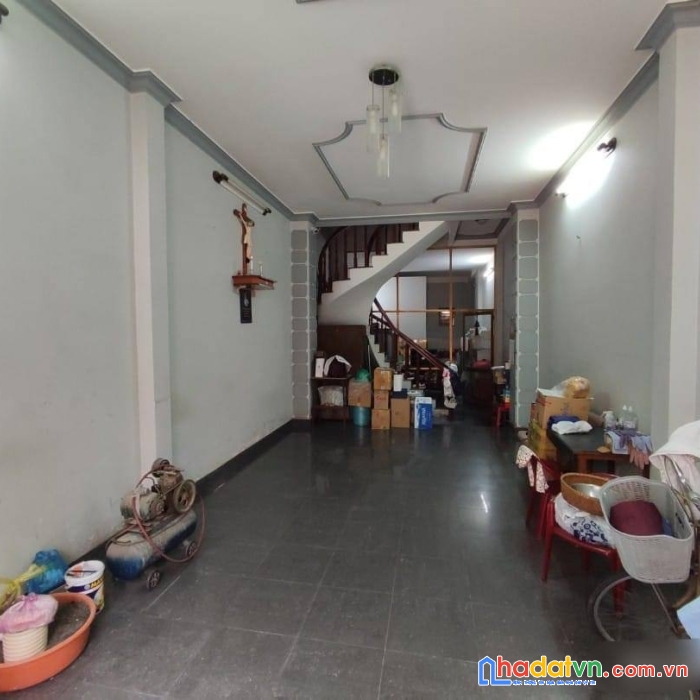 Bán nhà 4 tầng đường tân kỳ tân quý, hẻm xe tải, 77m2 chỉ 8.2 tỷ, nhà sát mặt tiền