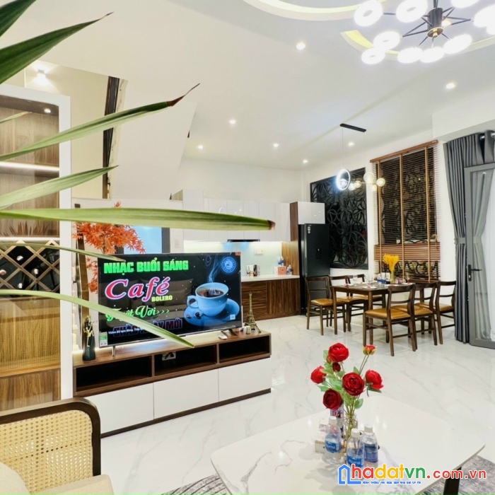 Đẹp, cao cấp, phan đăng lưu, 7x6.2m, 3 lầu, 6.1 tỷ, bình thạnh