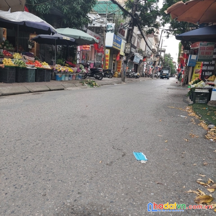 Bán nhanh ,bán đất tặng nhà, 2 thoáng, 15m ô tô tránh,sau nhà dự án himlam 

gia quất 66m2 2t