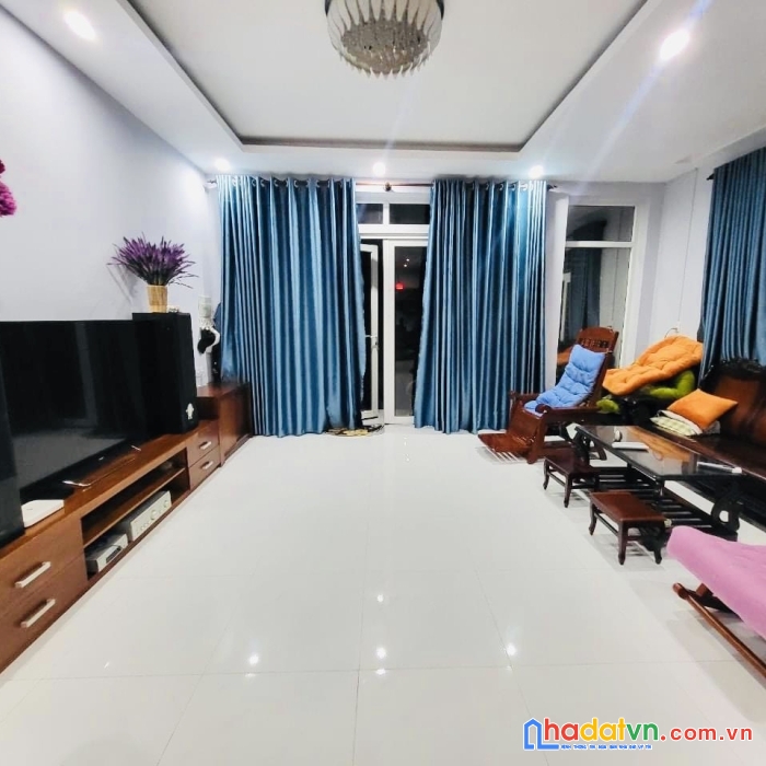 Bán biệt thự cá koi 128m2, phú thuận, quận 7, chỉ 9 tỷ hơn