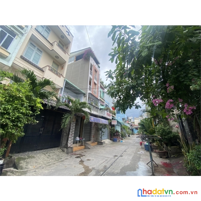 Nhà chuẩn q.11 vị trí cực đẹp -  nhỉnh 6 tỷ. ngang 5m