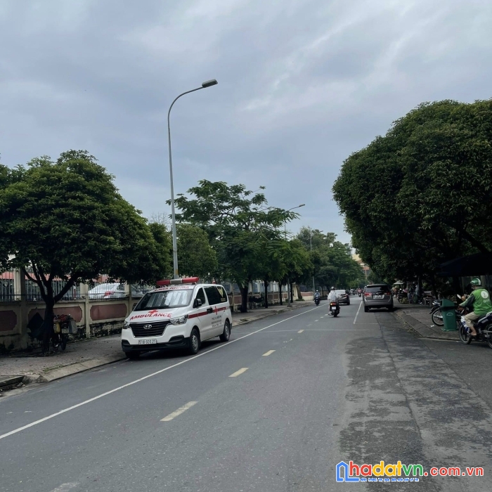 Siêu phẩm! thành thái, quận 10, mặt tiền kinh doanh, 5 tầng mới giá 11 tỷ.