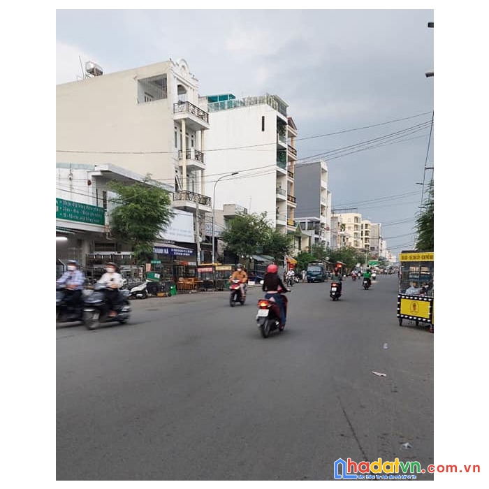 (hiếm) mặt tiền góc phạm văn bạch, cực đẹp, 8 x 18, 3t, 32 tỷ, 0967229394