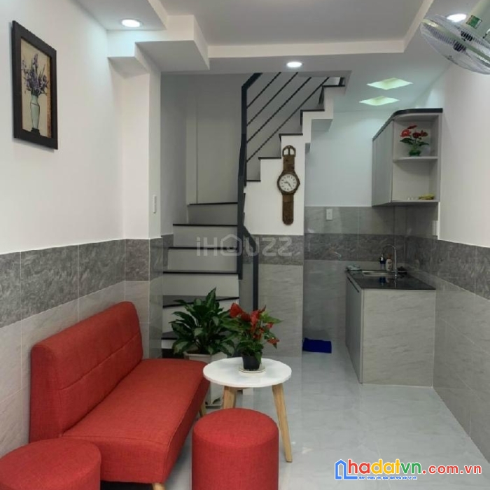 Nhà hẻm 3m văn cao  khu víp tân phú 2 lầu chỉ 2 tỷ 520