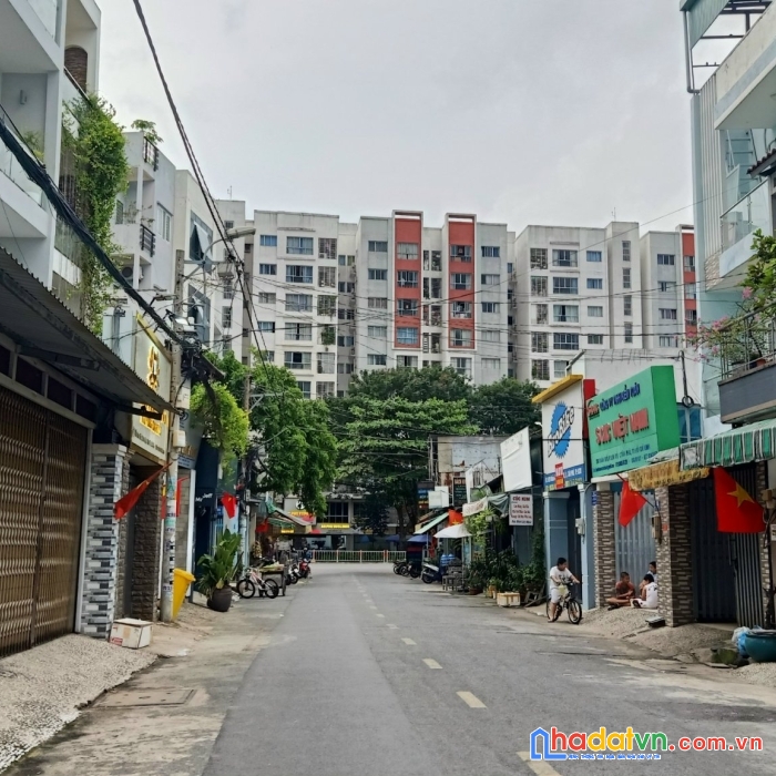 Bán nhà đoàn giỏi 3tầng 3pn gần 60m2 ngay aeon tân phú chỉ 5 t xx