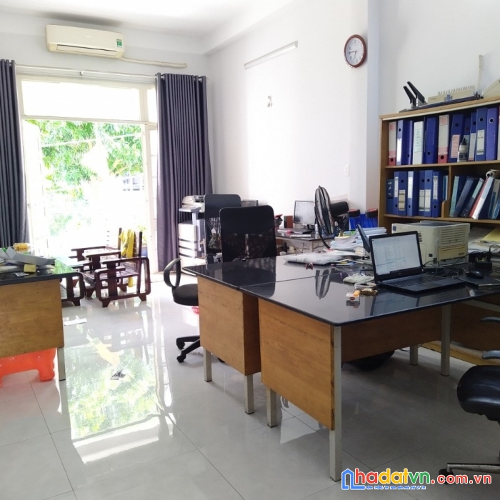Mặt tiền kinh doanh đỉnh lý thường kiệt,tân bình, 56m2,ngangđẹp 4.5m,chỉ  hơn 9 tỷ.
