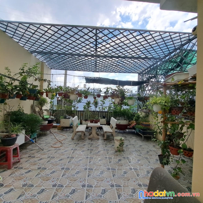 Rẻ nhất bình tân, hương lộ 2, 4 tầng,96m2, ngang gần 6m, hẻm xe tải thông, 6 tỷ x .